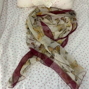 Elegant Butterfly Print Scarf